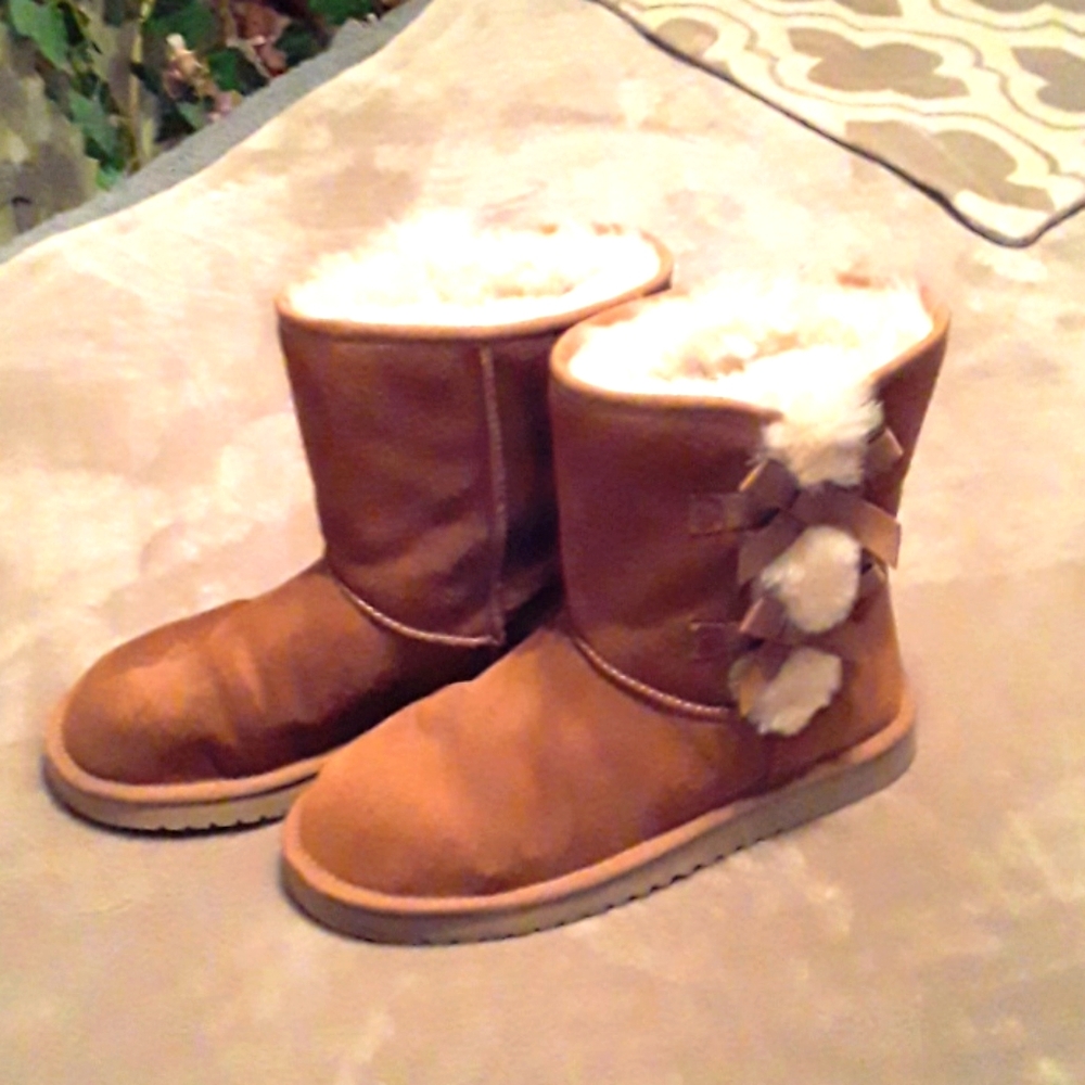Ugh boots 8